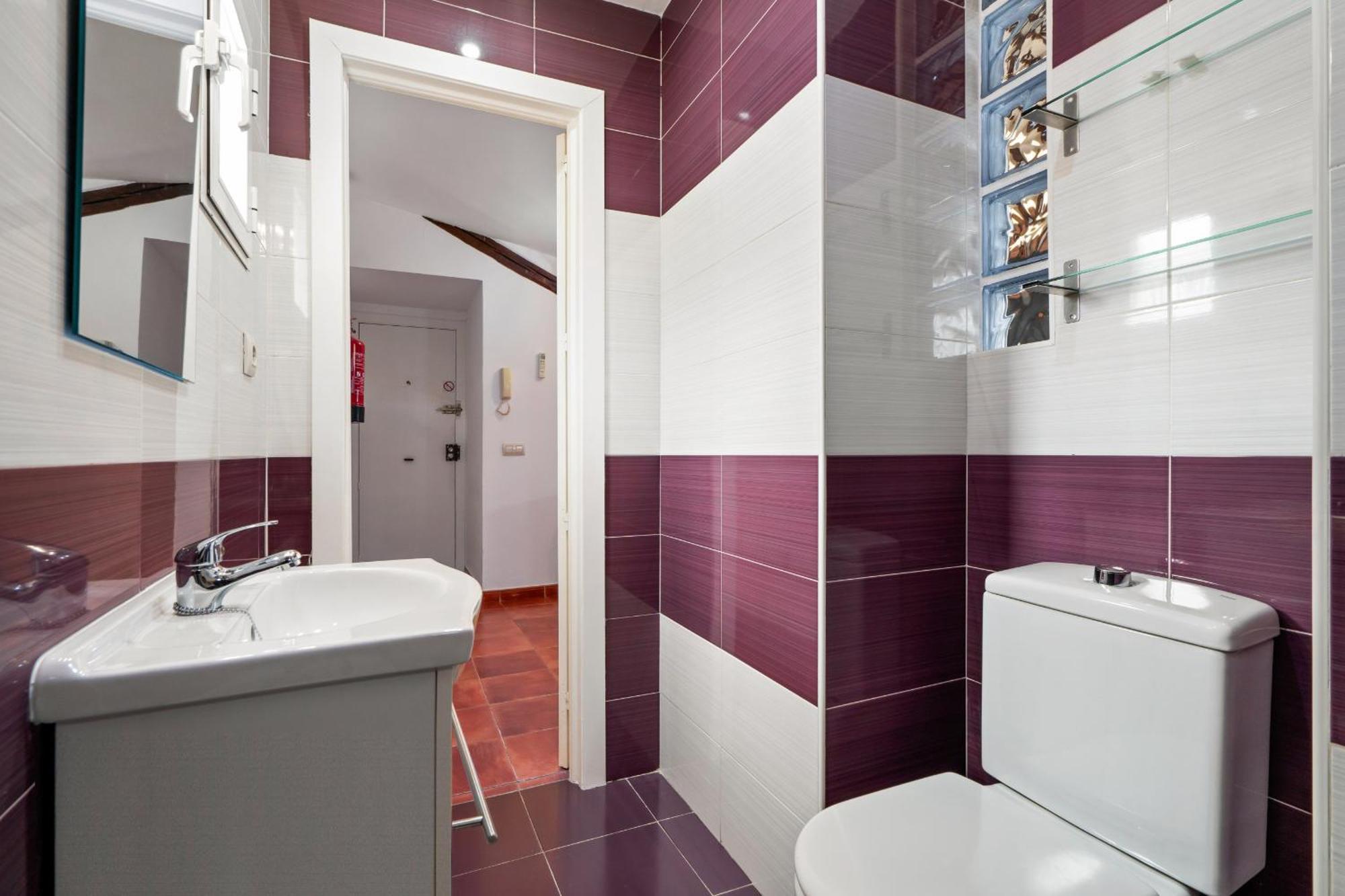 Apartamento En La Gran Via Alquiler Temporal Madrid Exteriér fotografie