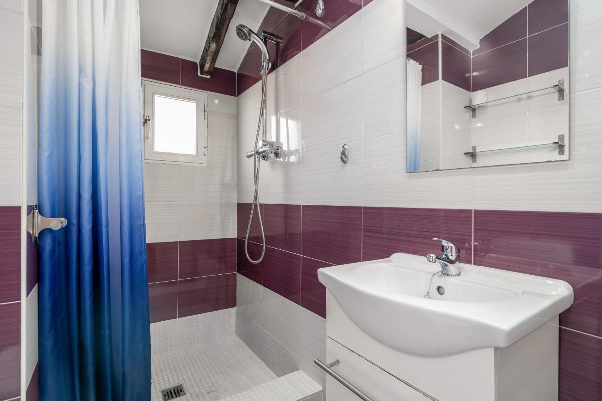 Apartamento En La Gran Via Alquiler Temporal Madrid Exteriér fotografie