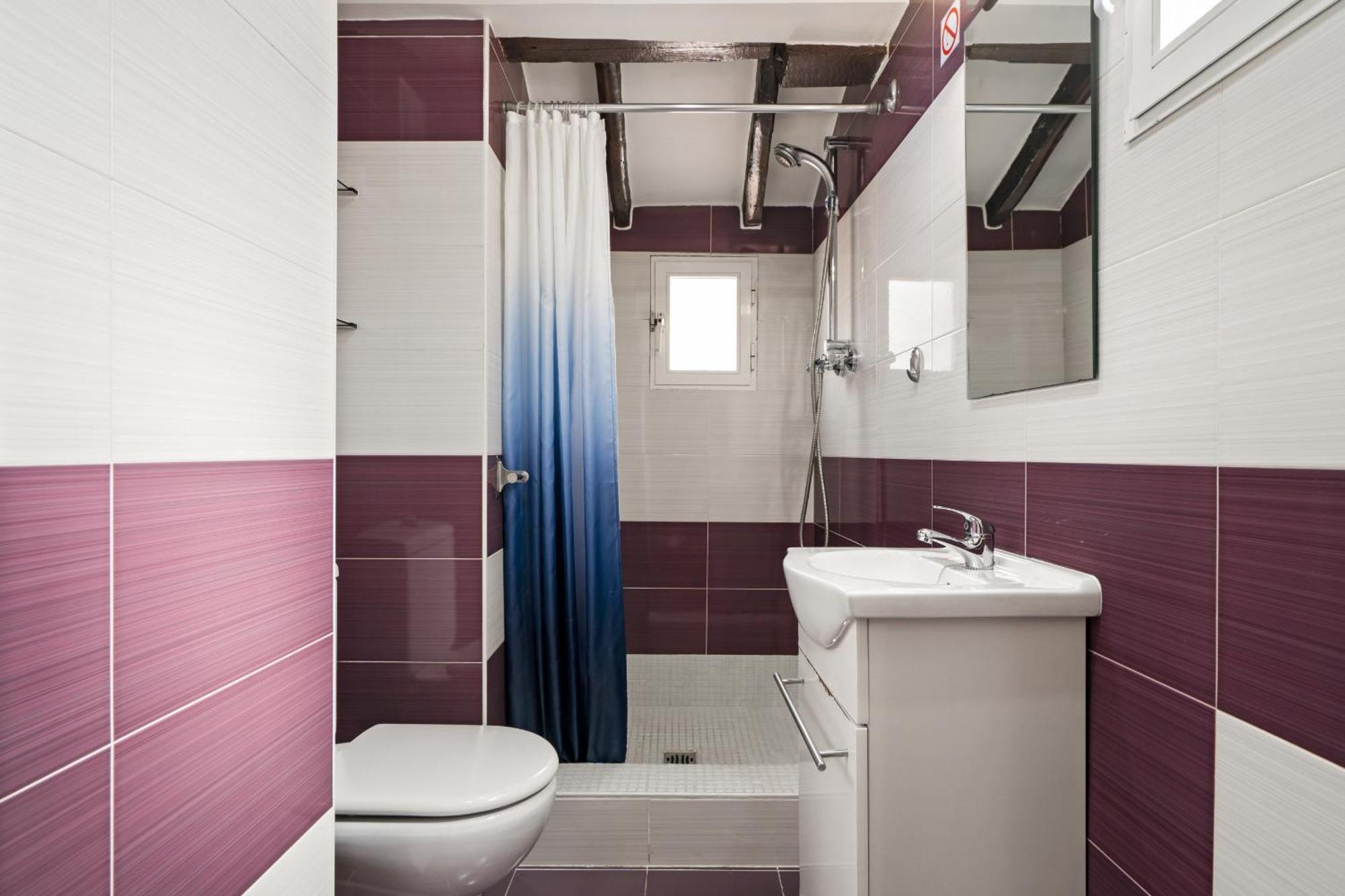 Apartamento En La Gran Via Alquiler Temporal Madrid Exteriér fotografie